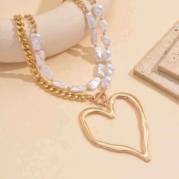 Gold Old Money Style Women's Exaggerated Metal Heart & Asymmetrical Faux Pearl N - Picture 4 of 5